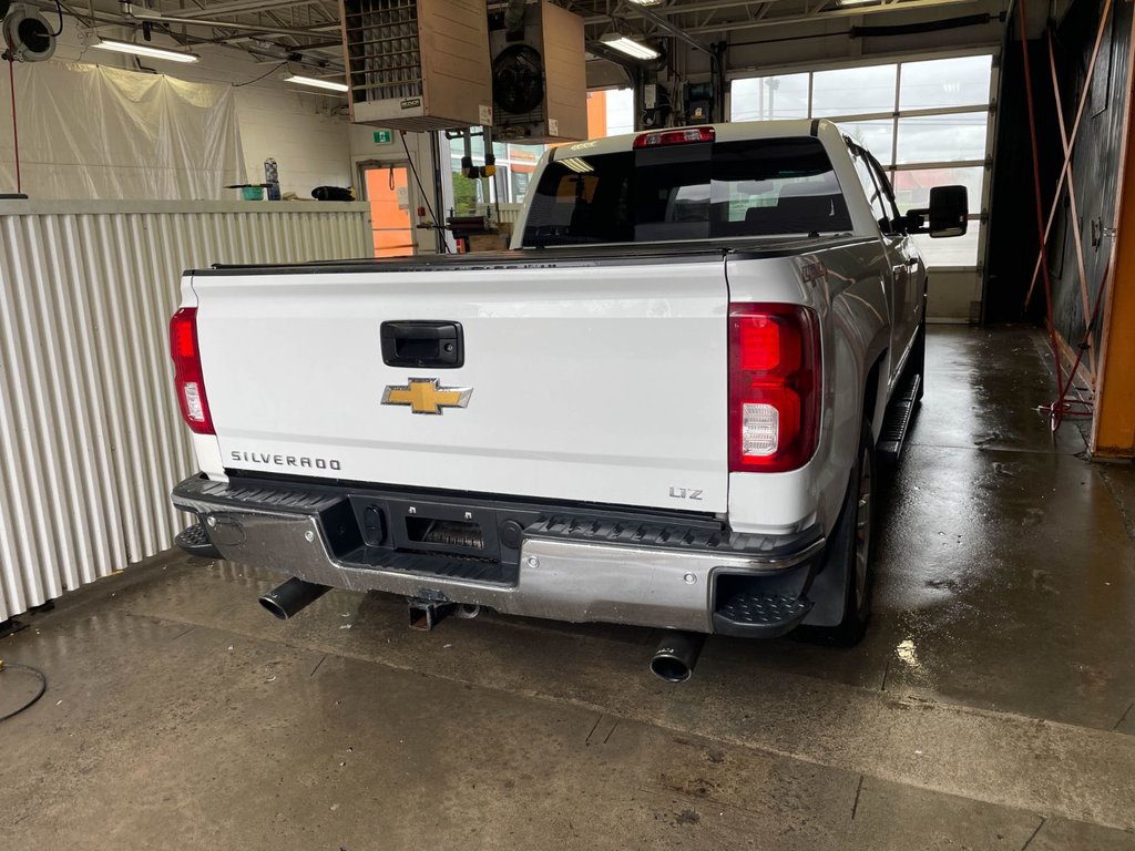 2018 Chevrolet Silverado 1500 in St-Jérôme, Quebec - 8 - w1024h768px