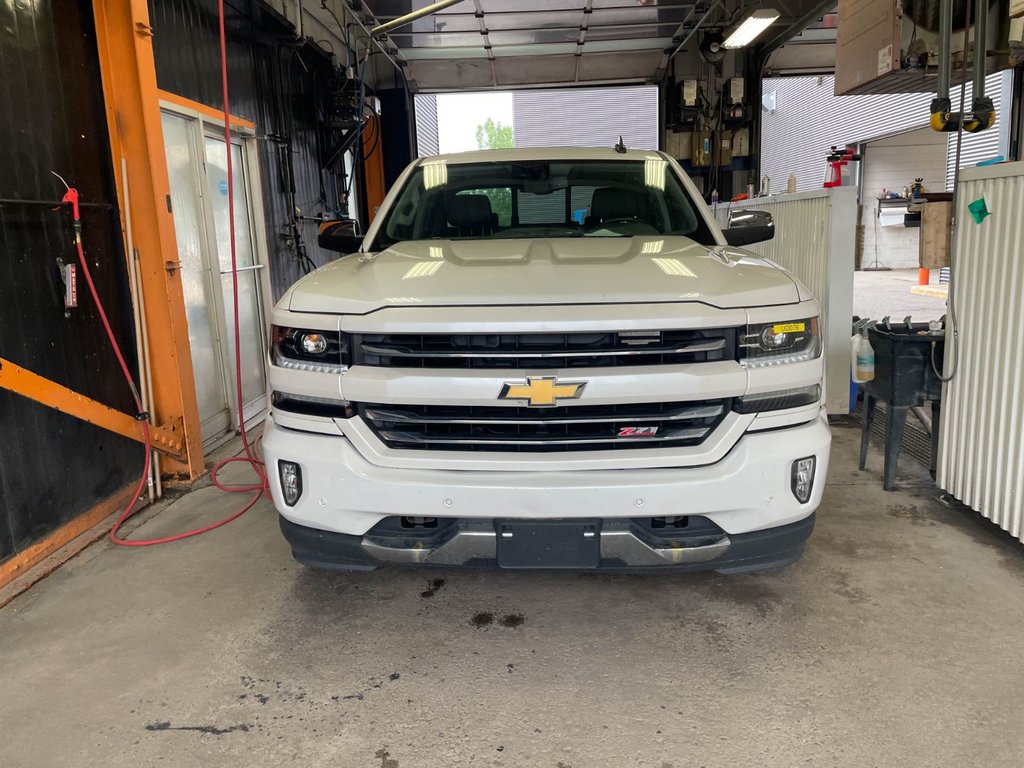 Chevrolet Silverado 1500  2018 à St-Jérôme, Québec - 5 - w1024h768px