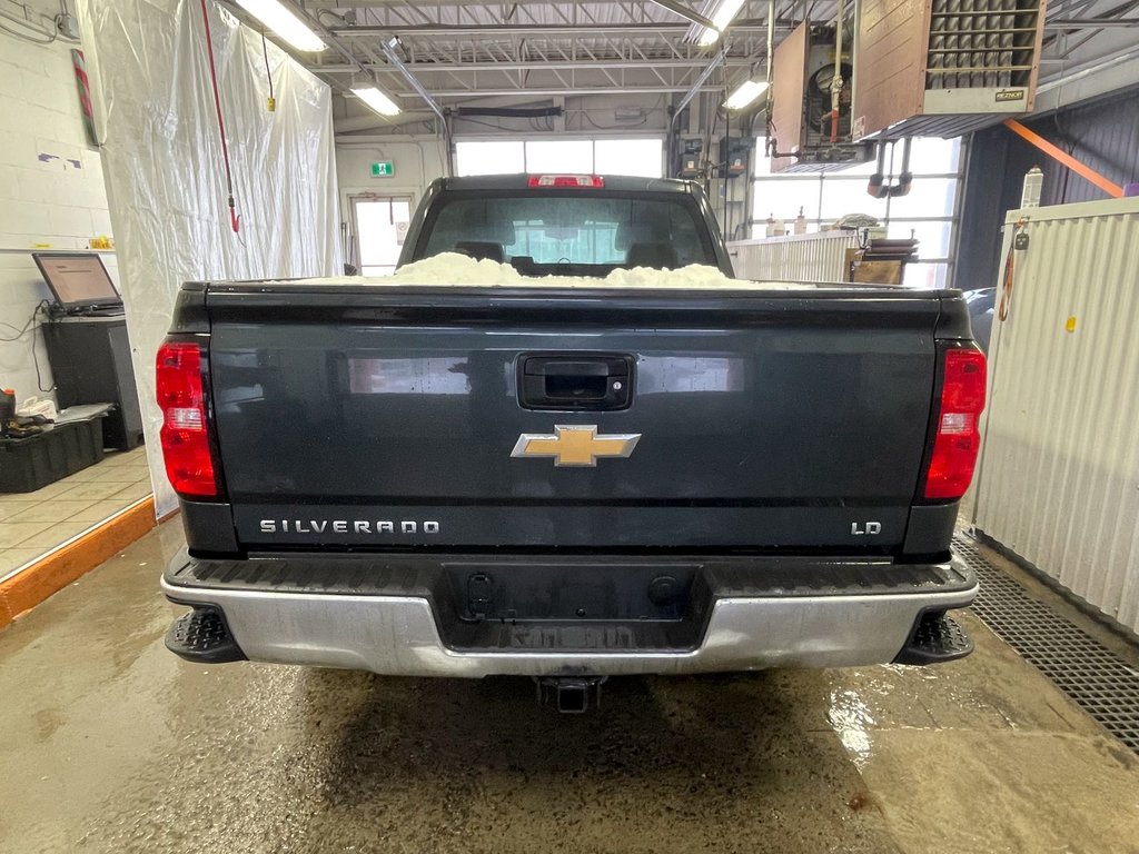 2019 Chevrolet Silverado 1500 in St-Jérôme, Quebec - 6 - w1024h768px