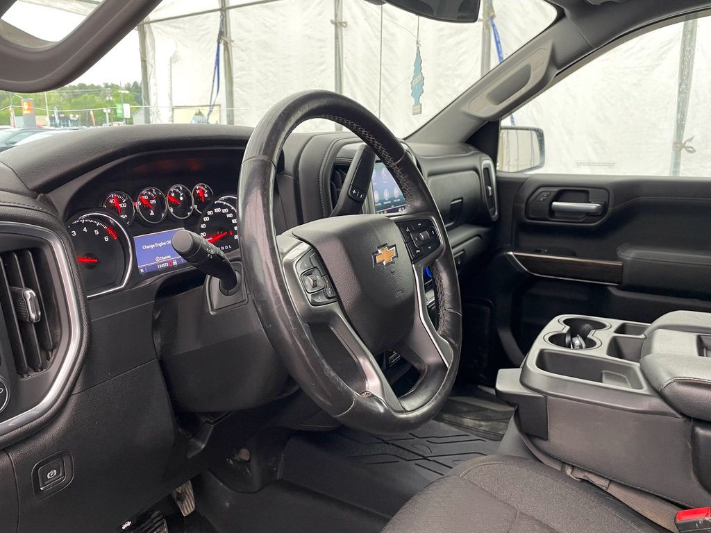 2019 Chevrolet Silverado 1500 in St-Jérôme, Quebec - 3 - w1024h768px