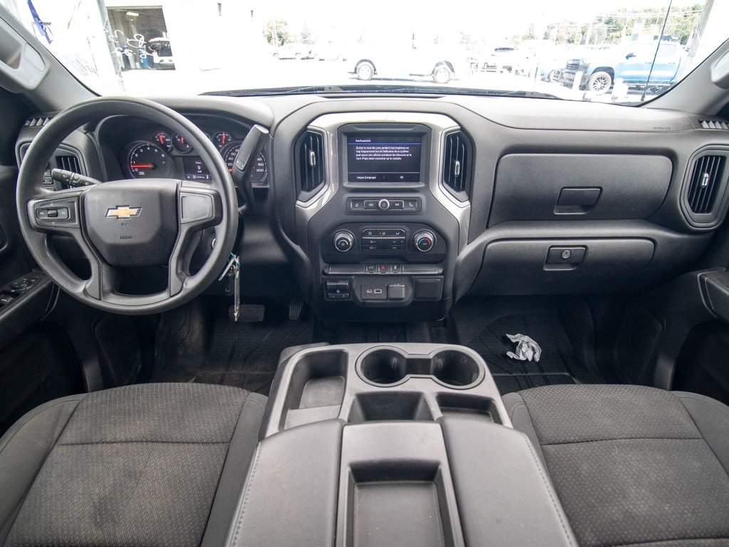 2021 Chevrolet Silverado 1500 in St-Jérôme, Quebec - 10 - w1024h768px