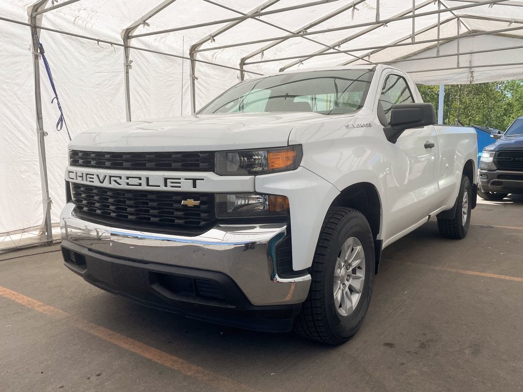 2021 Chevrolet Silverado 1500 in St-Jérôme, Quebec - 1 - w1024h768px