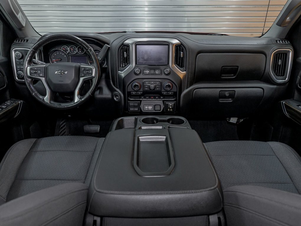 Chevrolet Silverado 1500  2021 à St-Jérôme, Québec - 11 - w1024h768px