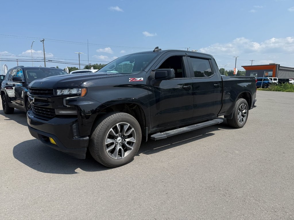 Chevrolet Silverado 1500  2021 à St-Jérôme, Québec - 1 - w1024h768px