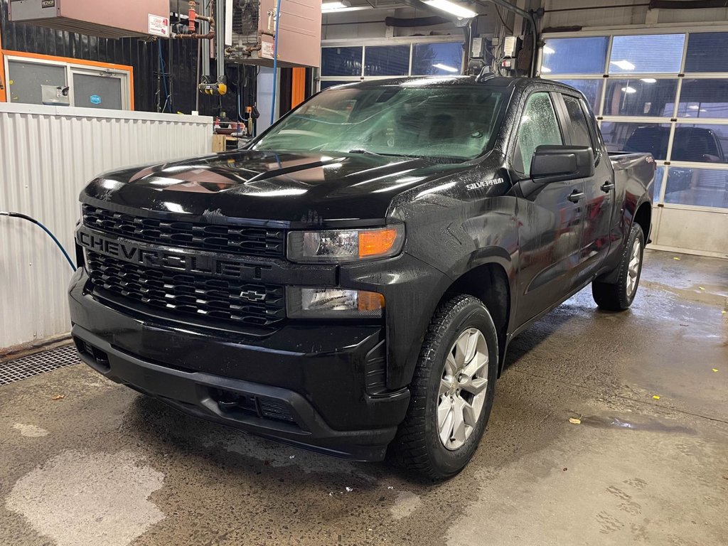 2021 Chevrolet Silverado 1500 in St-Jérôme, Quebec - 1 - w1024h768px