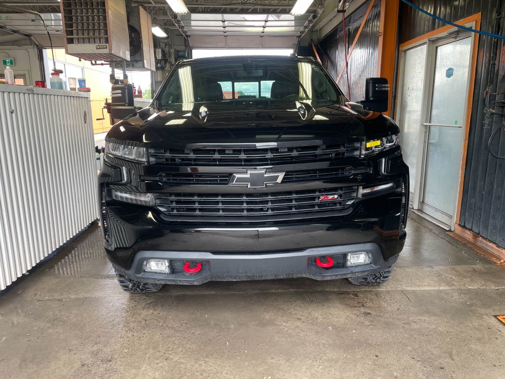 2021 Chevrolet Silverado 1500 in St-Jérôme, Quebec - 4 - w1024h768px