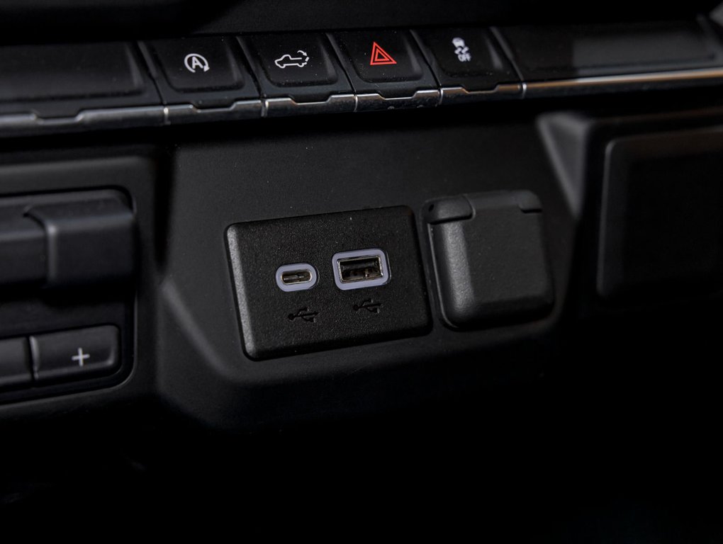 2022 Chevrolet Silverado 1500 in St-Jérôme, Quebec - 21 - w1024h768px