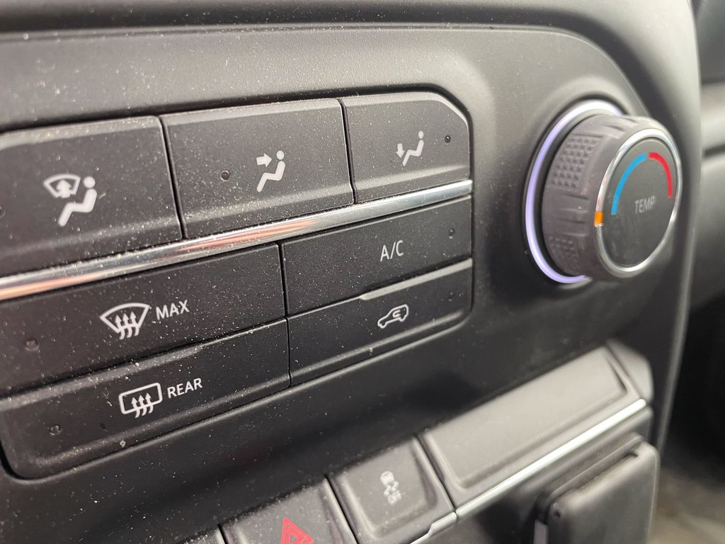 2022 Chevrolet Silverado 1500 in St-Jérôme, Quebec - 13 - w1024h768px