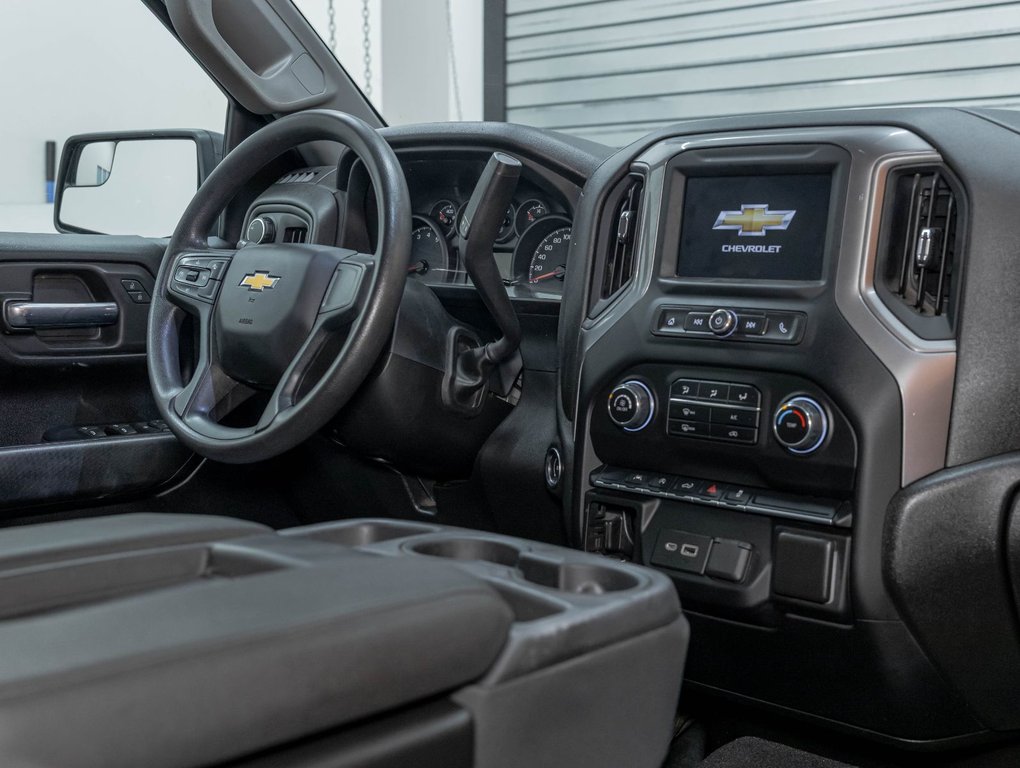 2022 Chevrolet Silverado 1500 in St-Jérôme, Quebec - 27 - w1024h768px