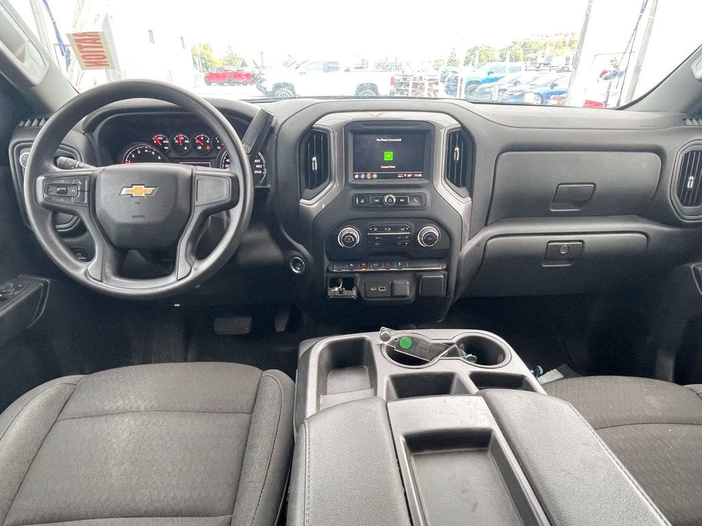 Chevrolet Silverado 1500  2022 à St-Jérôme, Québec - 10 - w1024h768px