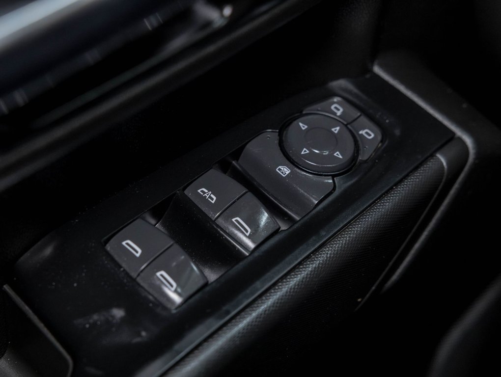 Chevrolet Silverado 1500  2022 à St-Jérôme, Québec - 24 - w1024h768px