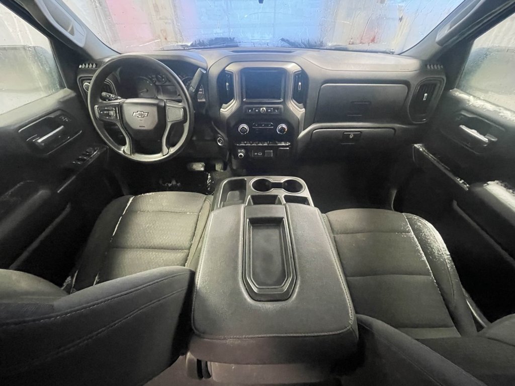 2022 Chevrolet Silverado 1500 in St-Jérôme, Quebec - 11 - w1024h768px