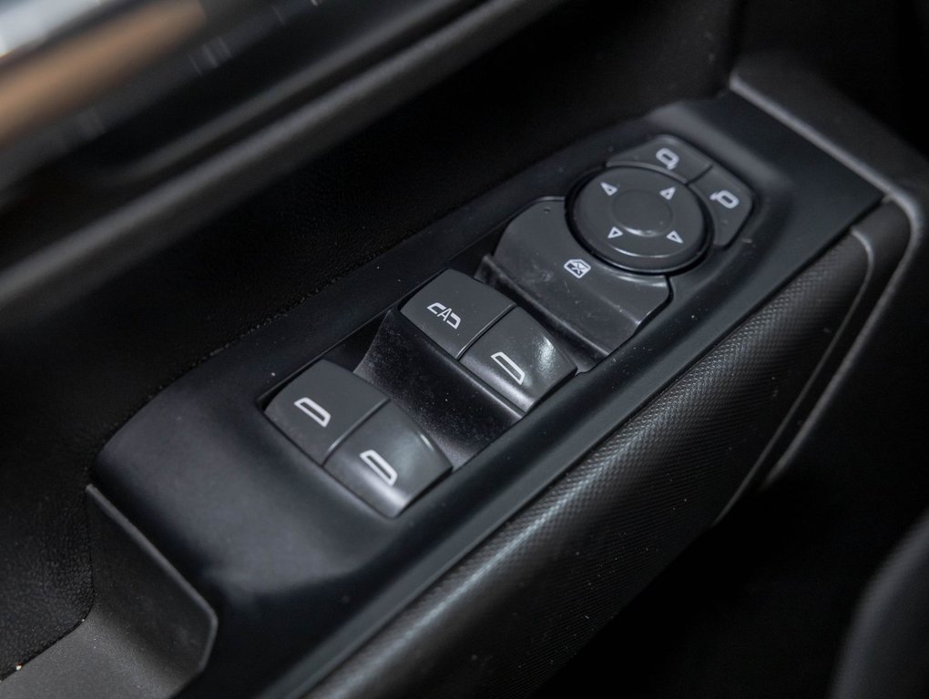2022 Chevrolet Silverado 1500 in St-Jérôme, Quebec - 26 - w1024h768px