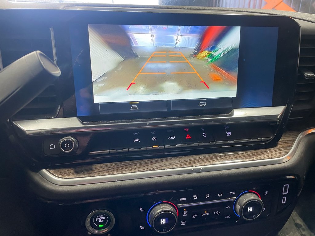 Chevrolet Silverado 1500  2022 à St-Jérôme, Québec - 16 - w1024h768px