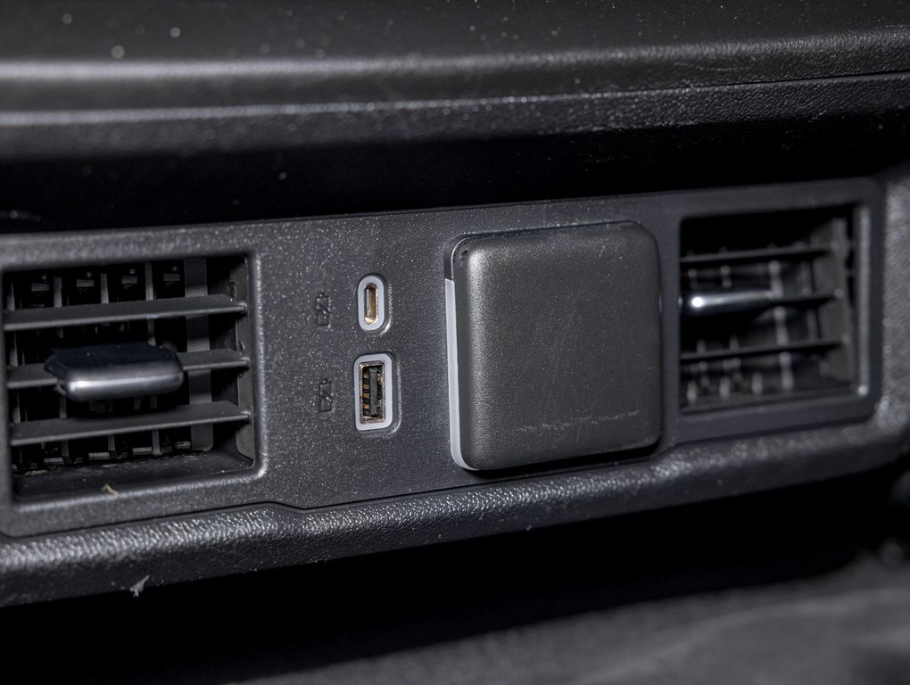 2022 Chevrolet Silverado 1500 in St-Jérôme, Quebec - 30 - w1024h768px