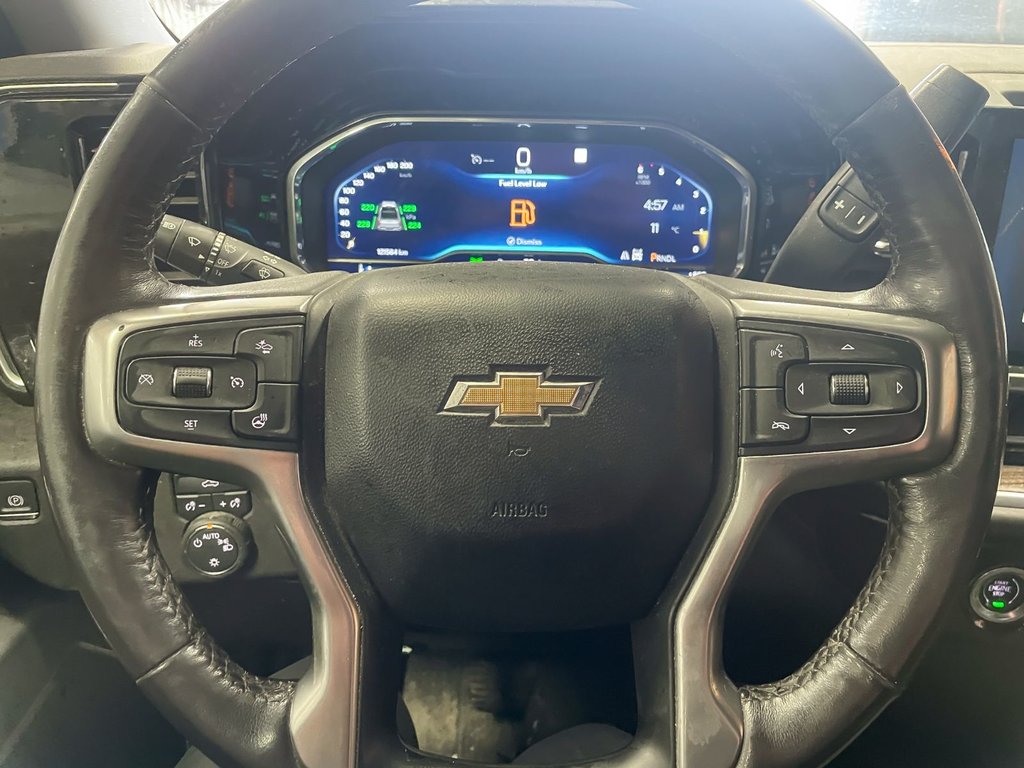 Chevrolet Silverado 1500  2022 à St-Jérôme, Québec - 14 - w1024h768px