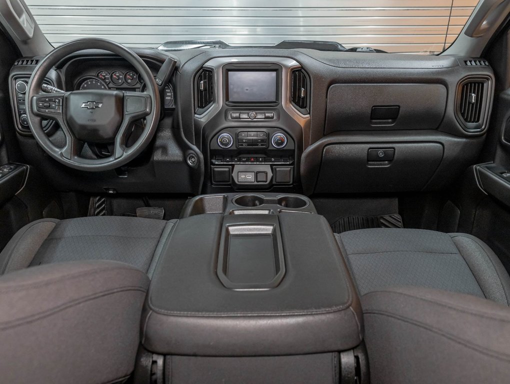 2022 Chevrolet Silverado 1500 in St-Jérôme, Quebec - 11 - w1024h768px
