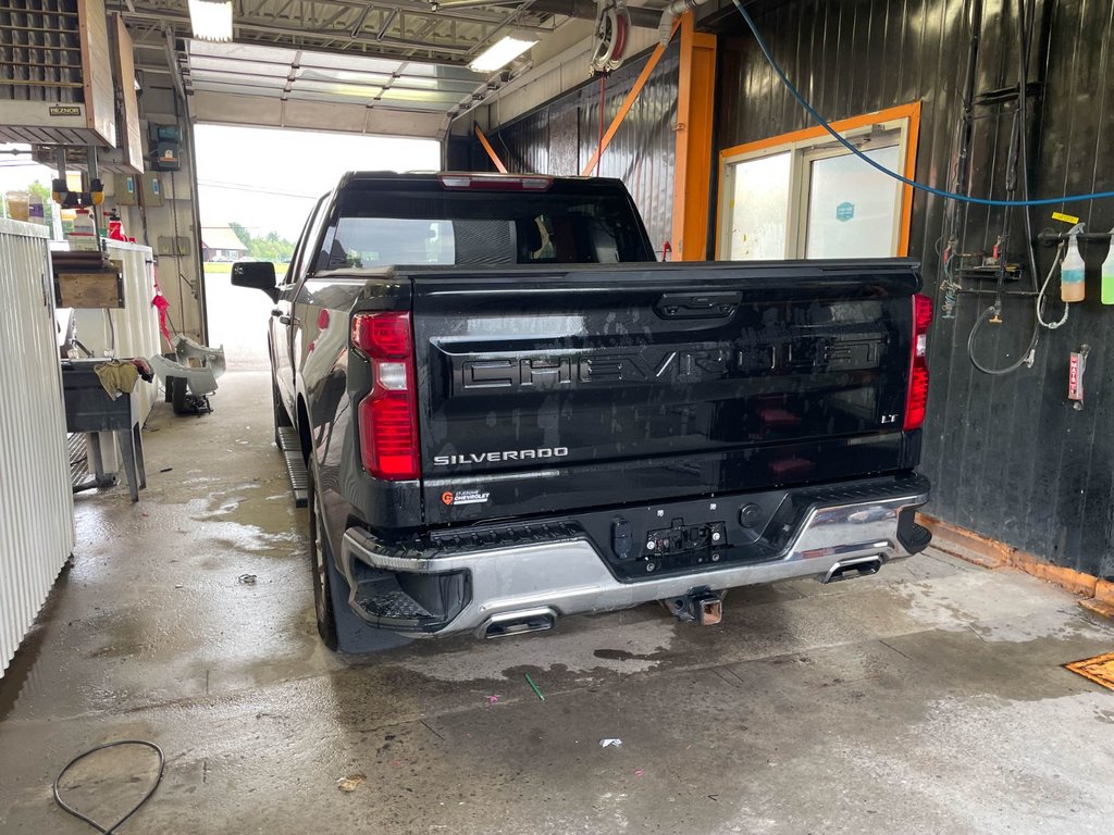 2023 Chevrolet Silverado 1500 in St-Jérôme, Quebec - 6 - w1024h768px