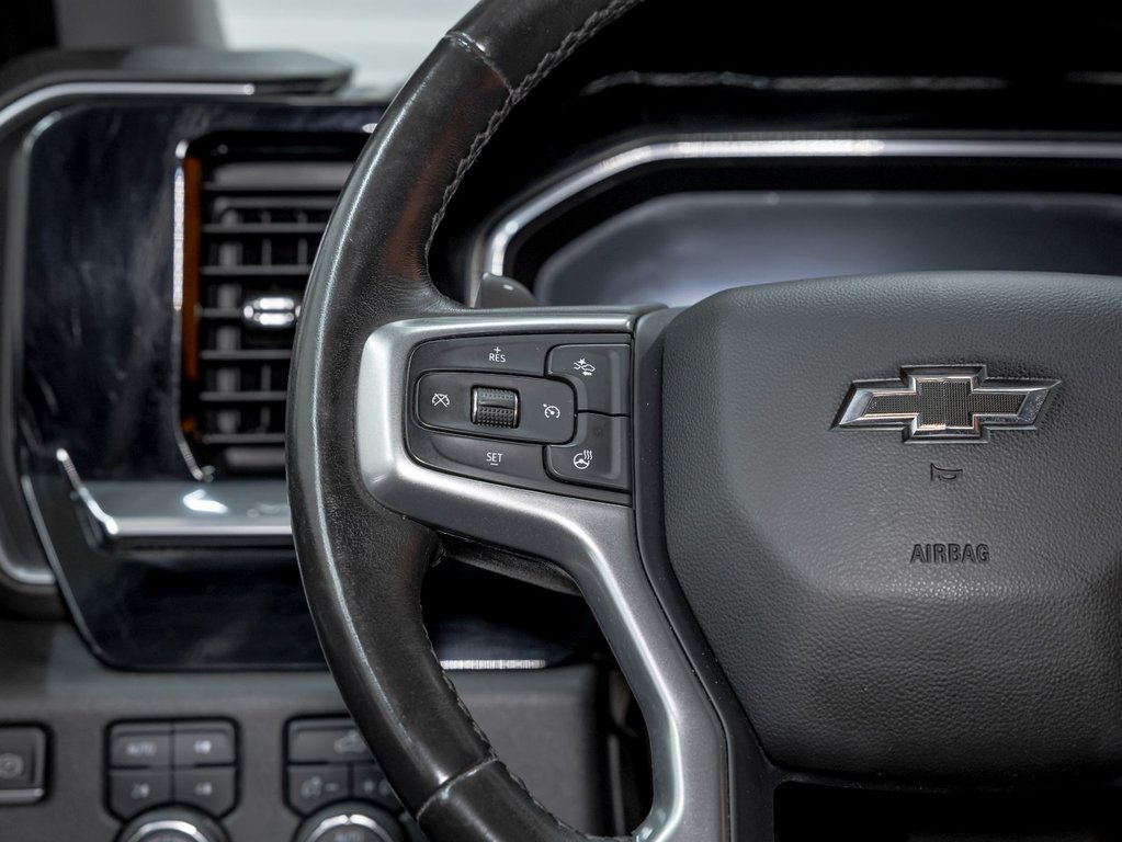 2023 Chevrolet Silverado 1500 in St-Jérôme, Quebec - 14 - w1024h768px
