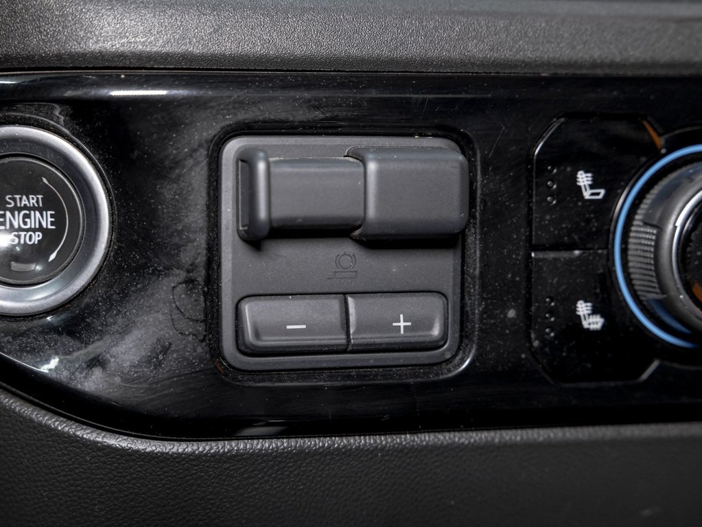 2023 Chevrolet Silverado 1500 in St-Jérôme, Quebec - 24 - w1024h768px