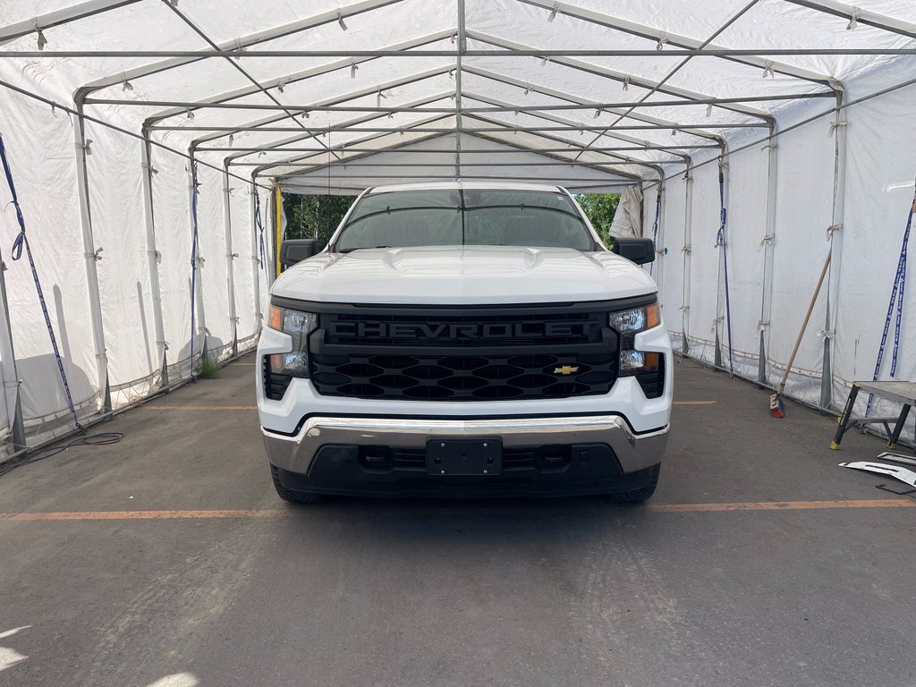 2023 Chevrolet Silverado 1500 in St-Jérôme, Quebec - 4 - w1024h768px