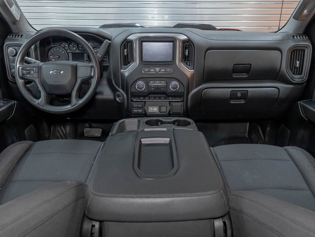 2023 Chevrolet Silverado 1500 in St-Jérôme, Quebec - 11 - w1024h768px
