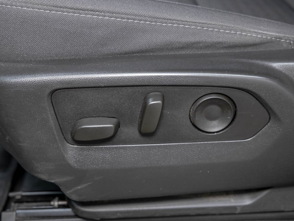 2023 Chevrolet Silverado 1500 in St-Jérôme, Quebec - 24 - w1024h768px