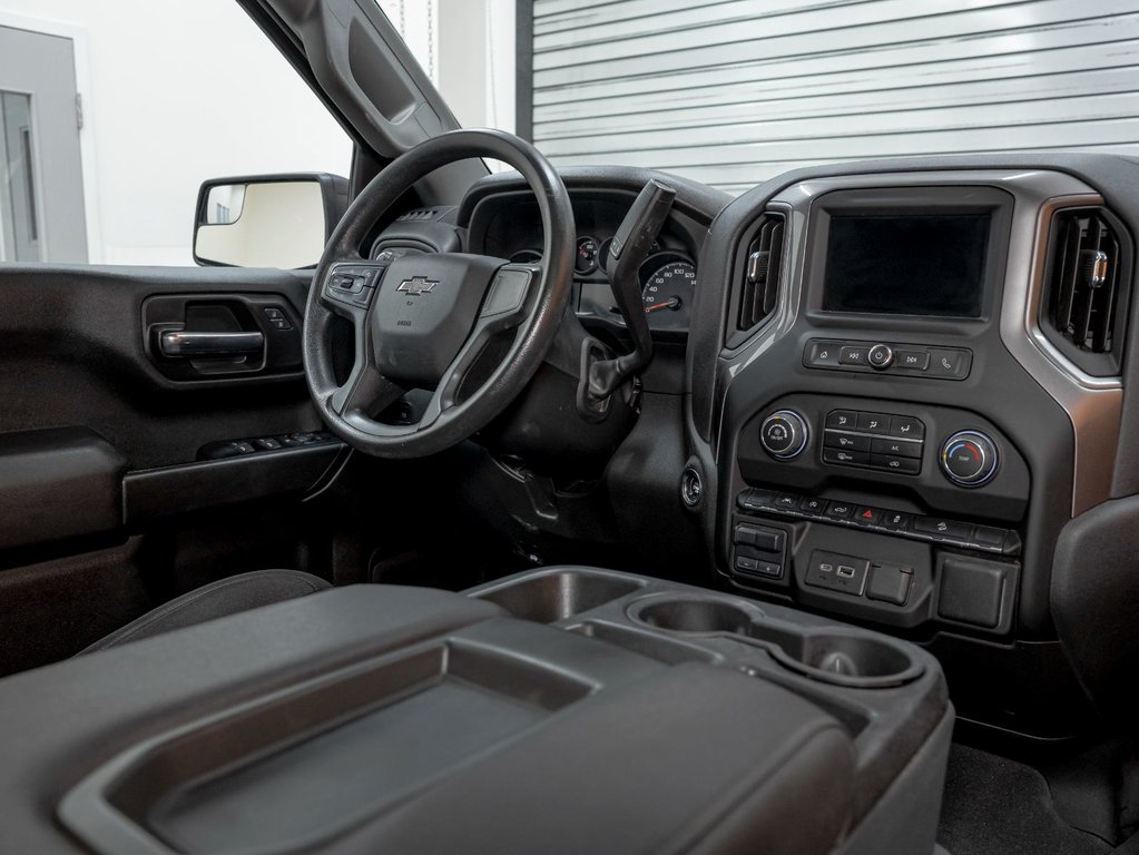 2023 Chevrolet Silverado 1500 in St-Jérôme, Quebec - 27 - w1024h768px