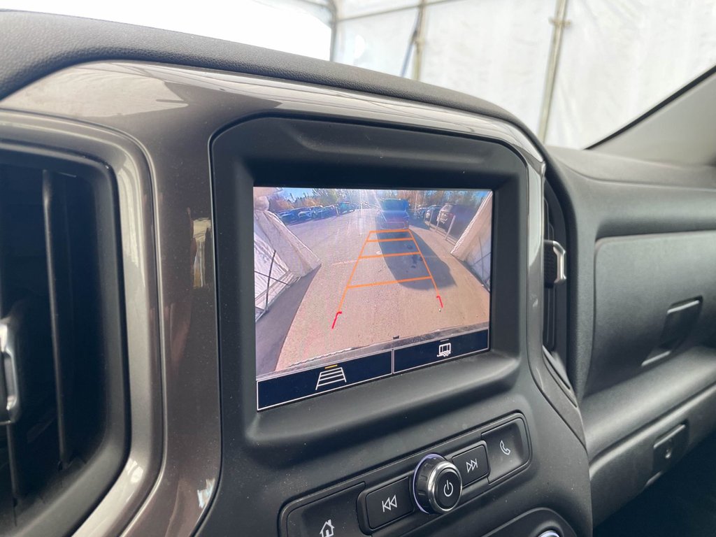 2023 Chevrolet Silverado 1500 in St-Jérôme, Quebec - 12 - w1024h768px