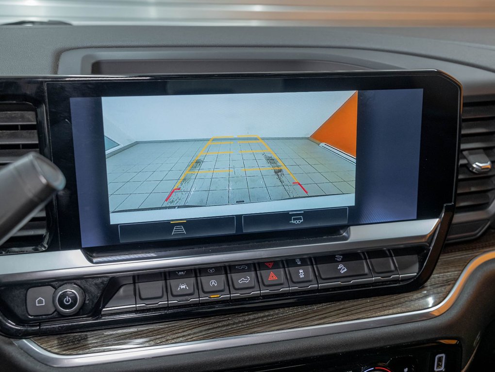 Chevrolet Silverado 1500  2023 à St-Jérôme, Québec - 18 - w1024h768px