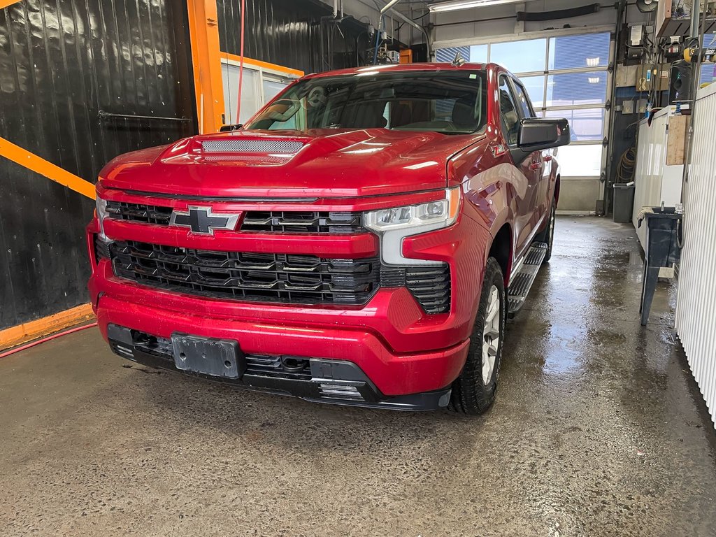 Chevrolet Silverado 1500  2023 à St-Jérôme, Québec - 1 - w1024h768px