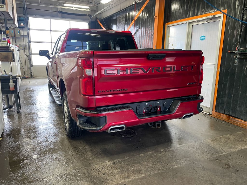 Chevrolet Silverado 1500  2023 à St-Jérôme, Québec - 6 - w1024h768px