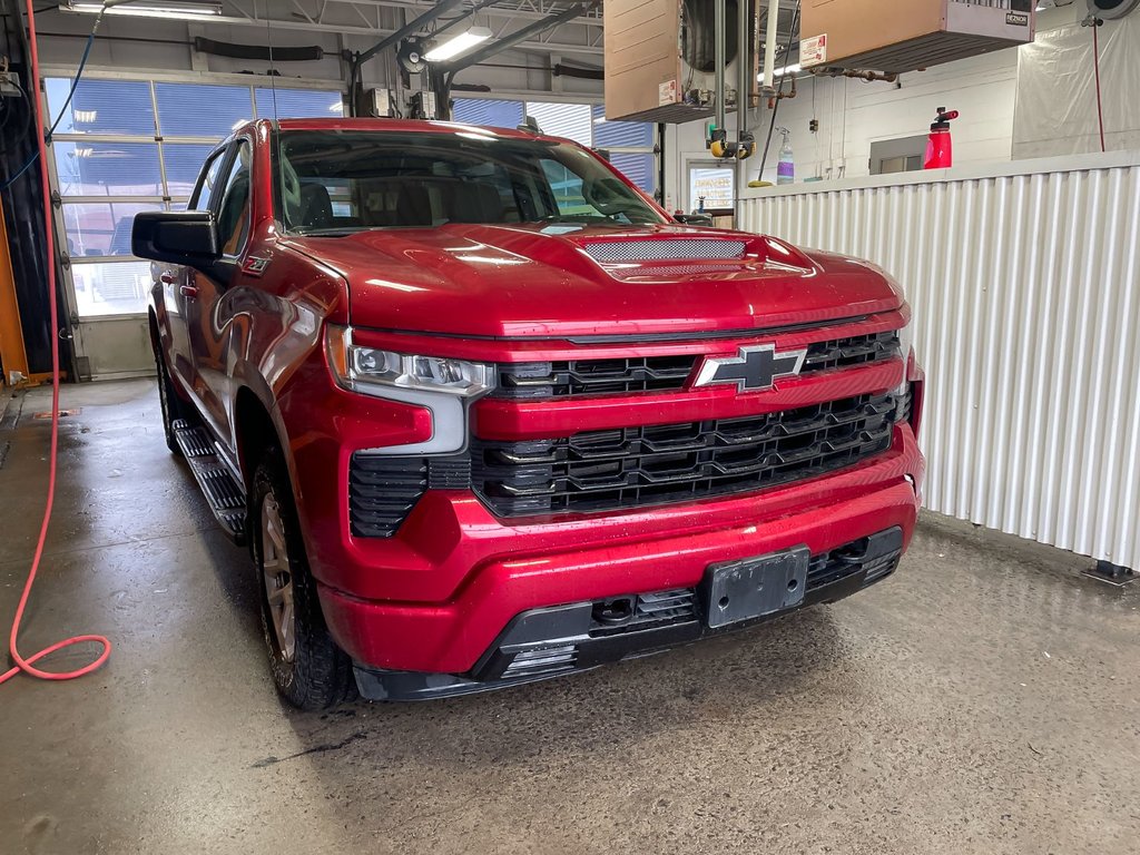 Chevrolet Silverado 1500  2023 à St-Jérôme, Québec - 10 - w1024h768px