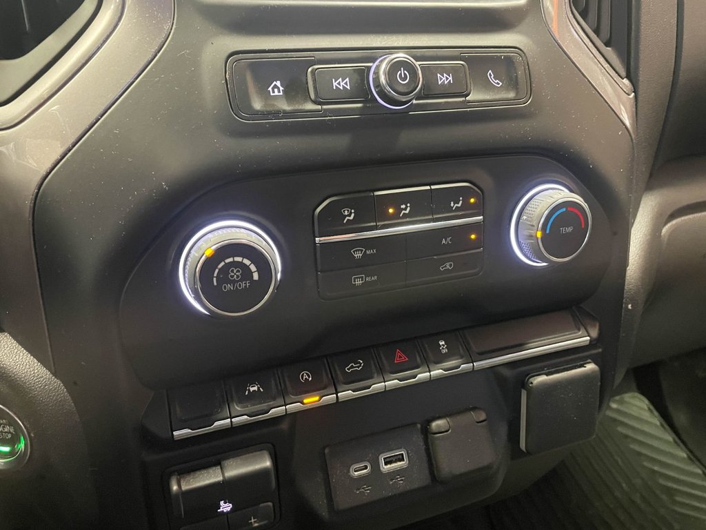 2023 Chevrolet Silverado 1500 in St-Jérôme, Quebec - 13 - w1024h768px