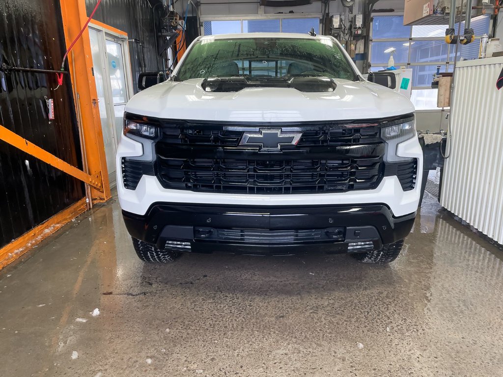 Chevrolet Silverado 1500  2024 à St-Jérôme, Québec - 5 - w1024h768px