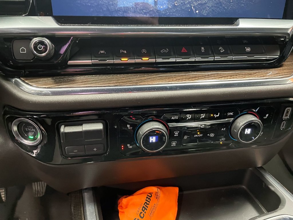 Chevrolet Silverado 1500  2024 à St-Jérôme, Québec - 13 - w1024h768px