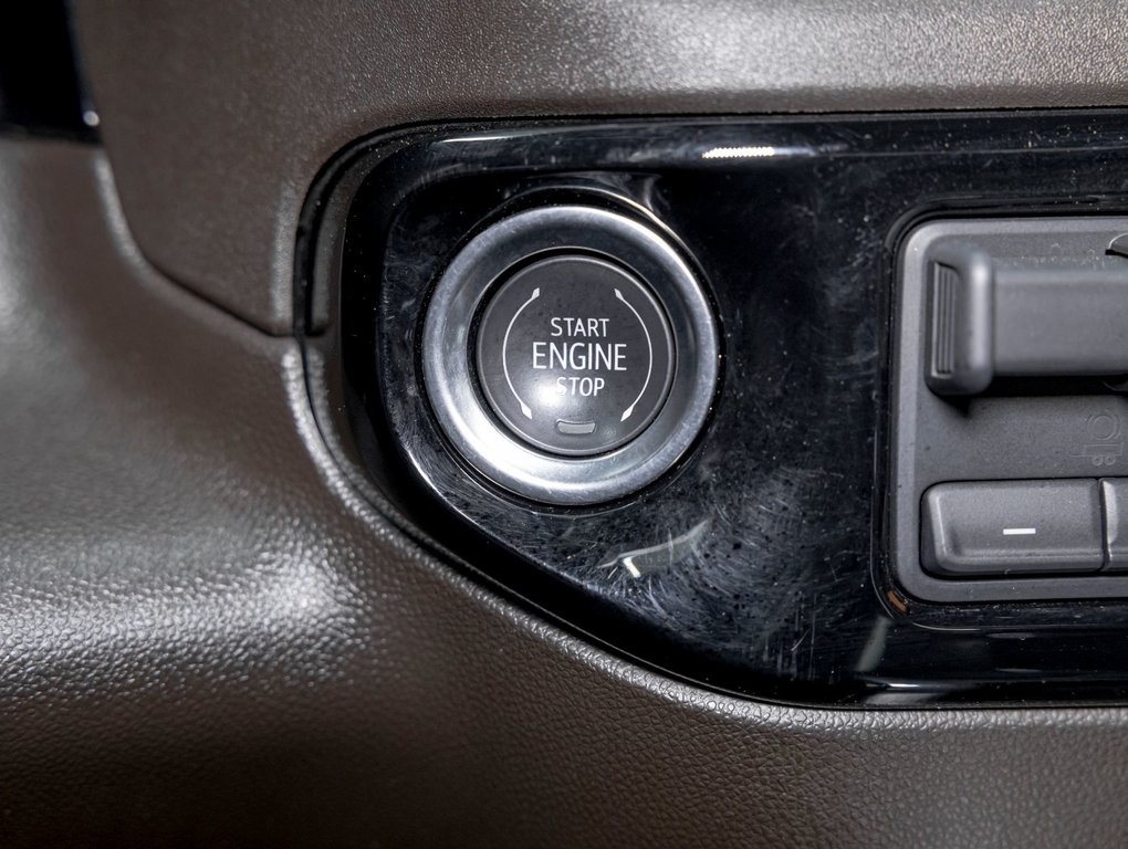 2024 Chevrolet Silverado 1500 in St-Jérôme, Quebec - 29 - w1024h768px