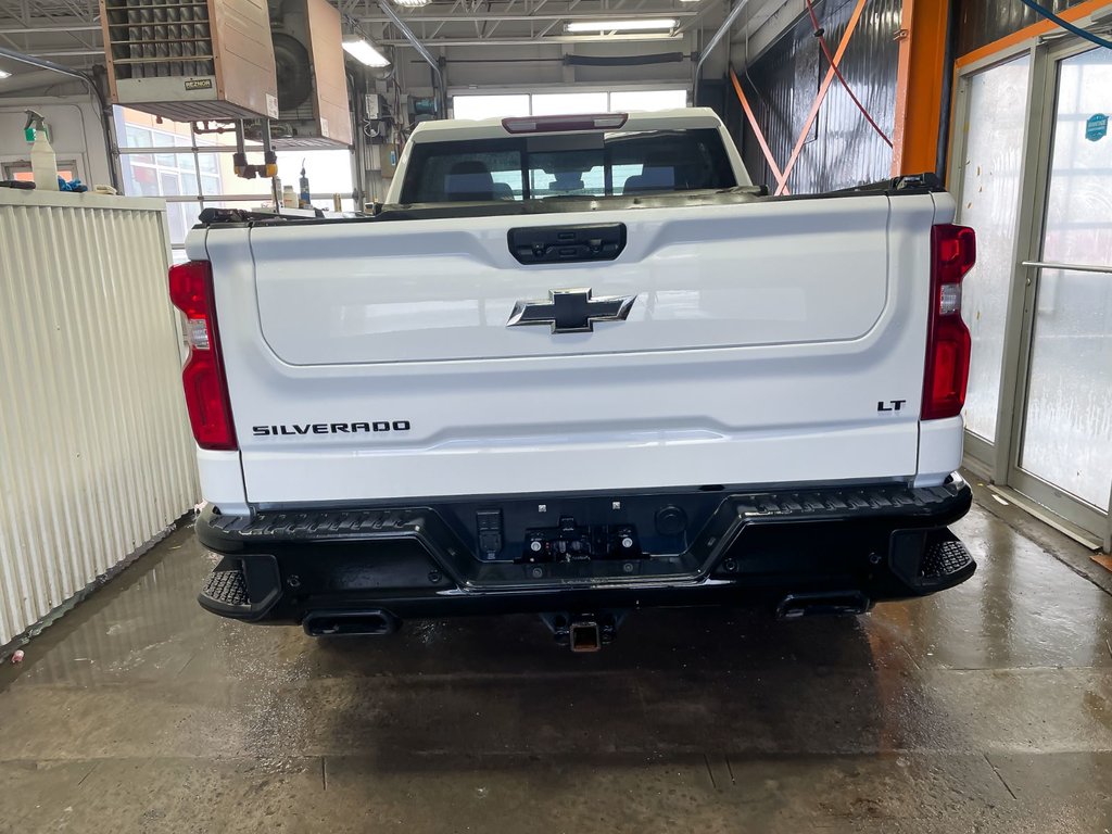 Chevrolet Silverado 1500  2024 à St-Jérôme, Québec - 8 - w1024h768px