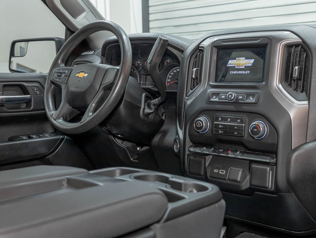 2024 Chevrolet Silverado 1500 in St-Jérôme, Quebec - 20 - w1024h768px