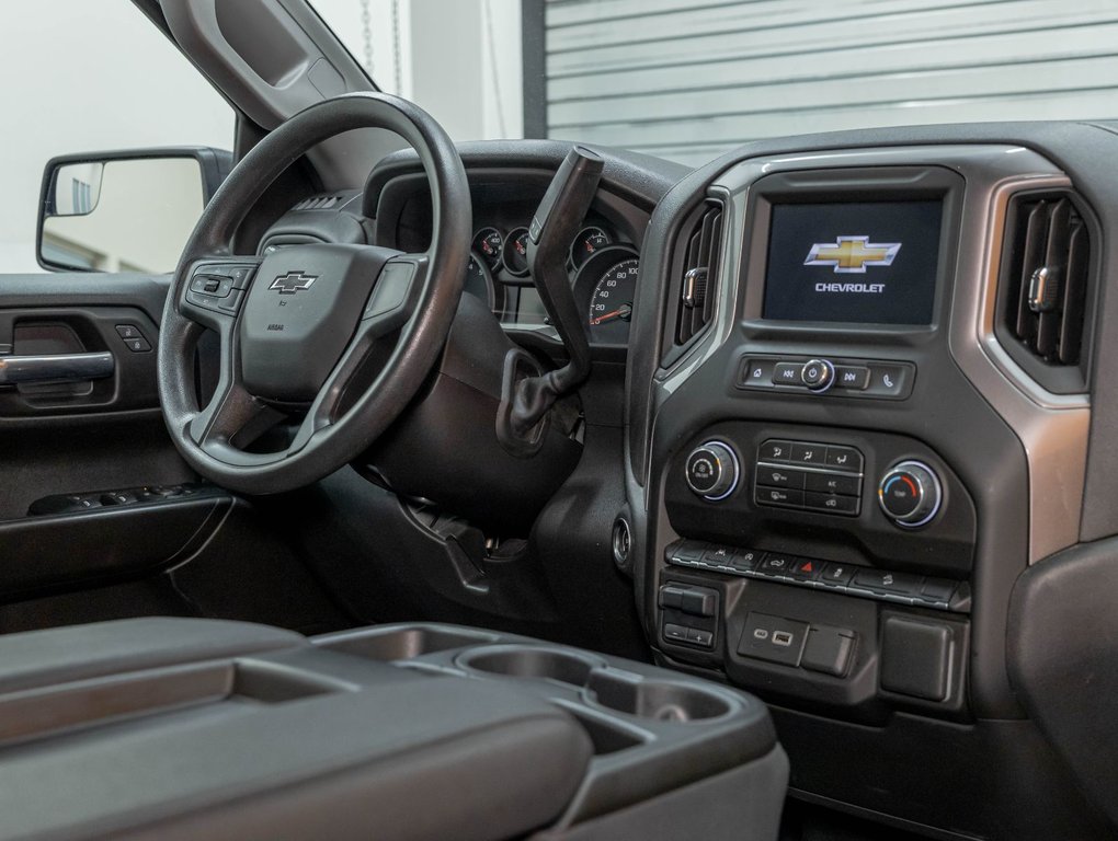 Chevrolet Silverado 1500  2024 à St-Jérôme, Québec - 28 - w1024h768px