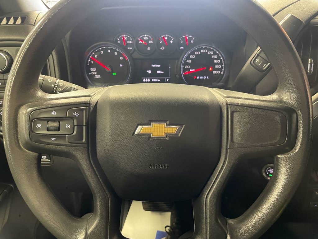 Chevrolet Silverado 1500  2024 à St-Jérôme, Québec - 14 - w1024h768px