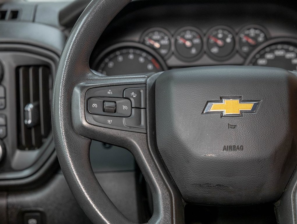 Chevrolet Silverado 1500  2024 à St-Jérôme, Québec - 14 - w1024h768px