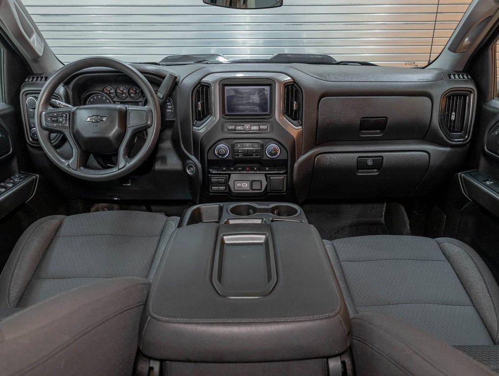 2024 Chevrolet Silverado 1500 in St-Jérôme, Quebec - 11 - w1024h768px