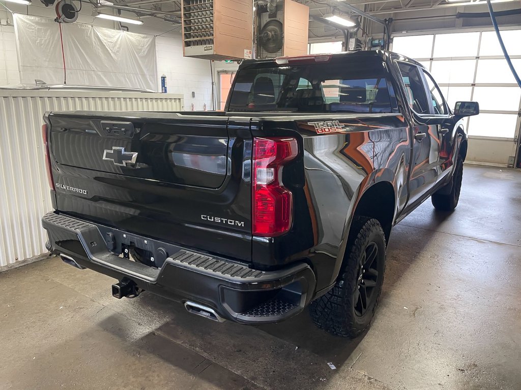 2024 Chevrolet Silverado 1500 in St-Jérôme, Quebec - 8 - w1024h768px