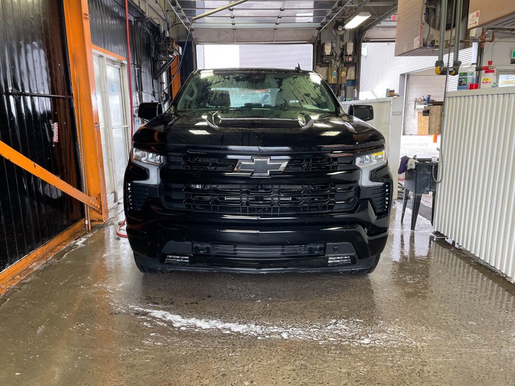 2024 Chevrolet Silverado 1500 in St-Jérôme, Quebec - 5 - w1024h768px