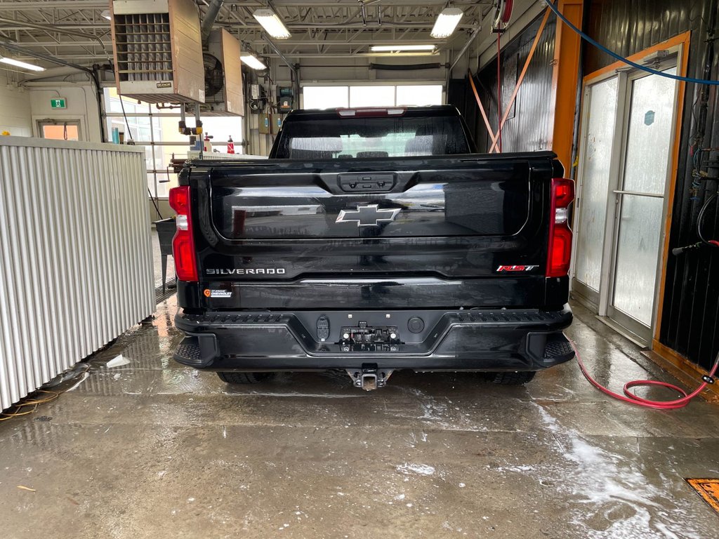 2024 Chevrolet Silverado 1500 in St-Jérôme, Quebec - 8 - w1024h768px