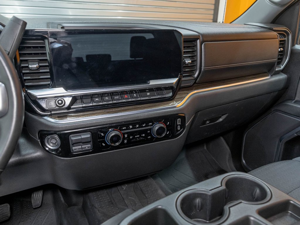 Chevrolet Silverado 1500  2024 à St-Jérôme, Québec - 20 - w1024h768px