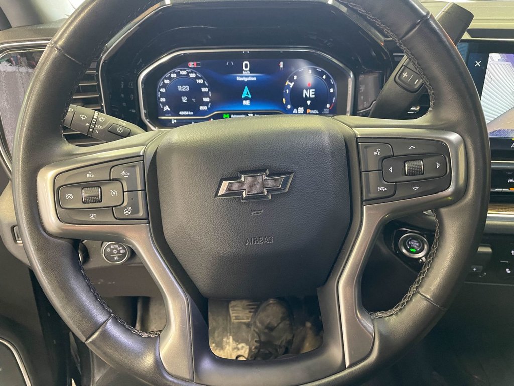 2024 Chevrolet Silverado 1500 in St-Jérôme, Quebec - 14 - w1024h768px