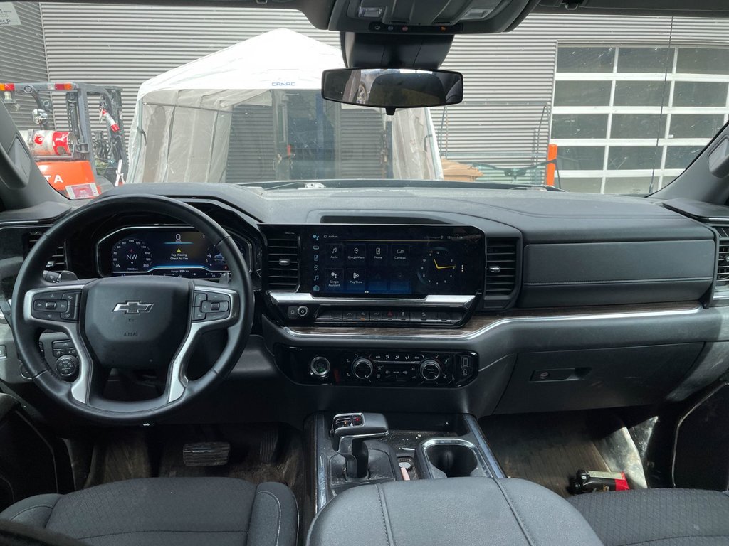 2024 Chevrolet Silverado 1500 in St-Jérôme, Quebec - 4 - w1024h768px