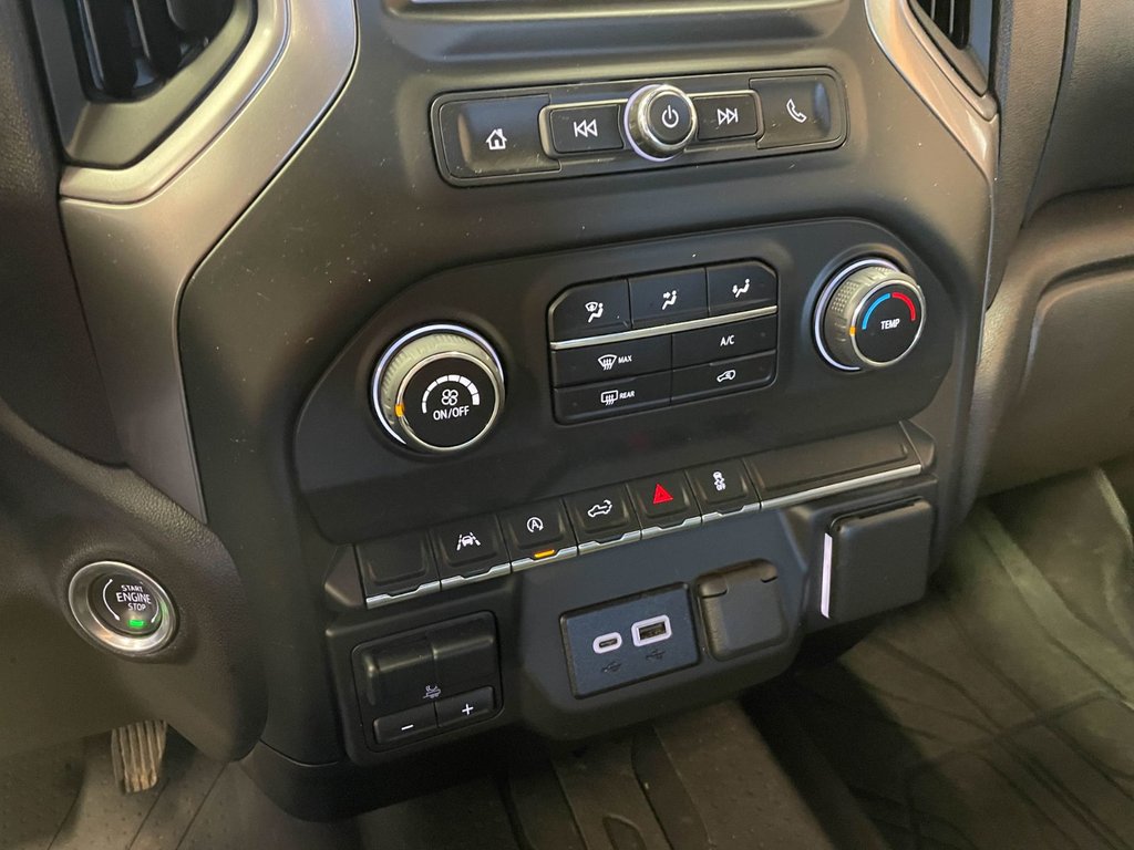 2024 Chevrolet Silverado 1500 in St-Jérôme, Quebec - 13 - w1024h768px